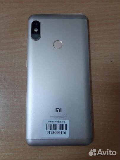 Xiaomi Redmi Note 5, 4/64 ГБ
