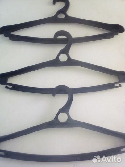 Вешалки(плечики) б/у