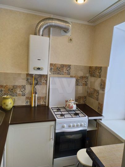 2-к. квартира, 56 м², 2/5 эт.