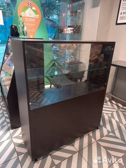 Витрины торговые