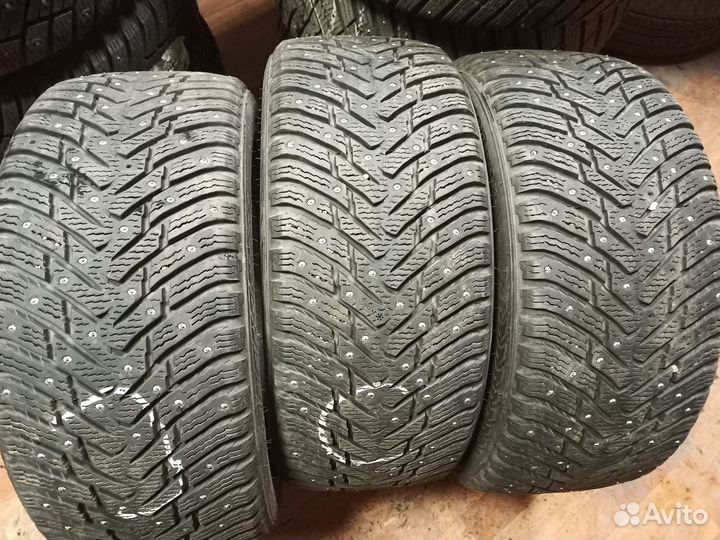 Nokian Tyres Hakkapeliitta 8 235/45 R18