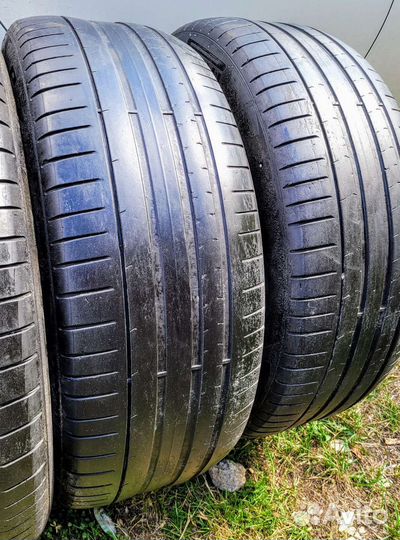 Pirelli P Zero 265/50 R19