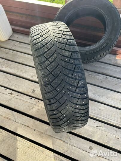 Шины зимние шипованные 225/65 R17