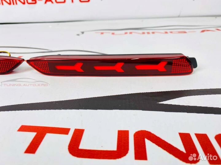 Катафоты в задний бампер Toyota Camry 50 S1195