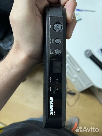 Радиомикрофон shure