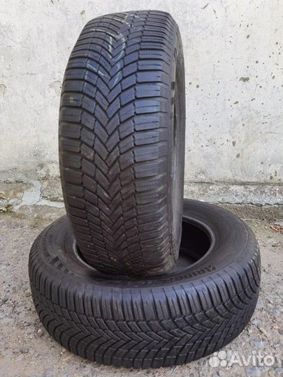 Bridgestone Weather Control A001 215/65 R16 102V