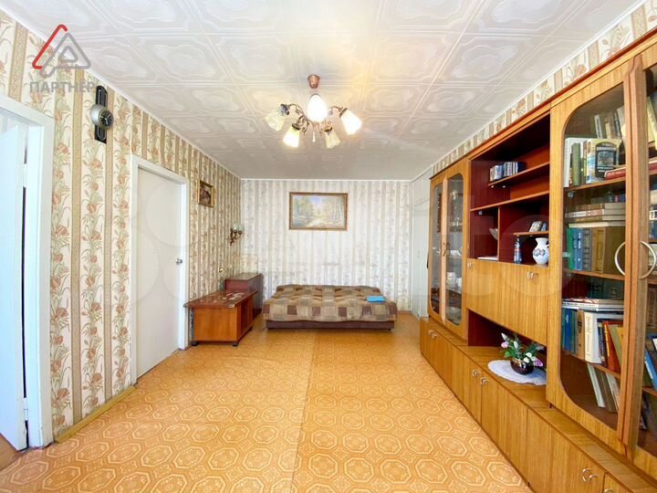 4-к. квартира, 65 м², 3/5 эт.