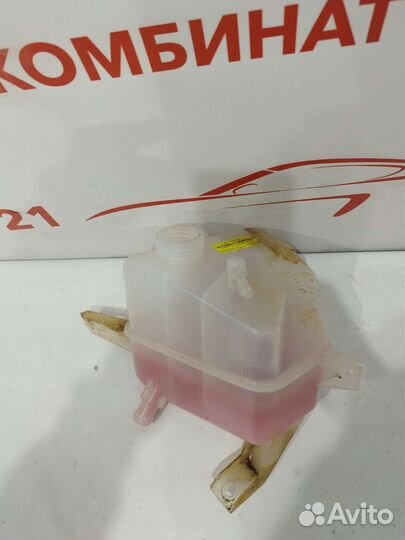 Бачок омывателя Лада Калина 1