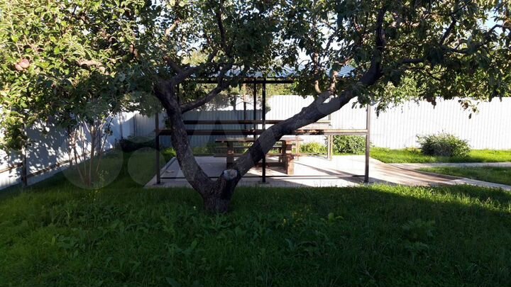 Дом 50 м² на участке 10 сот.