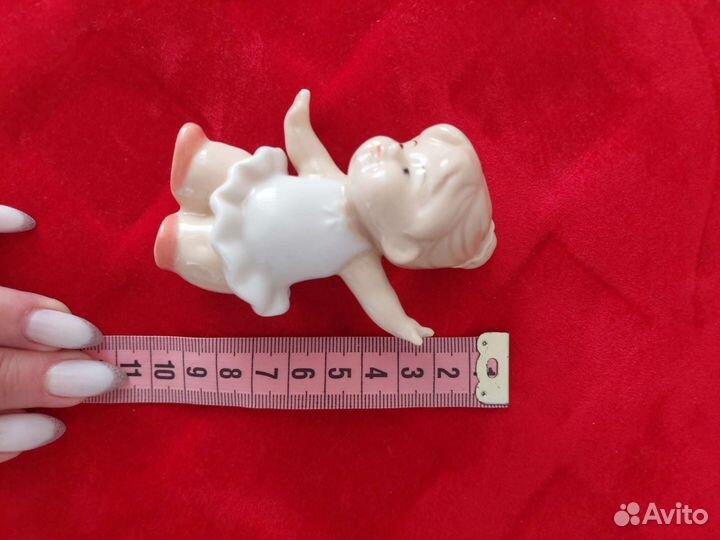 Фарфоровые статуэтки