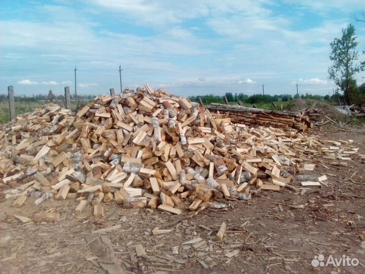Дрова колотые в укладку