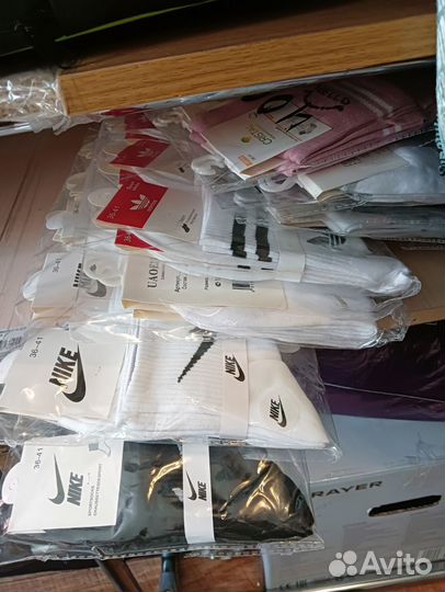 Продаю носки женские мужские и детские