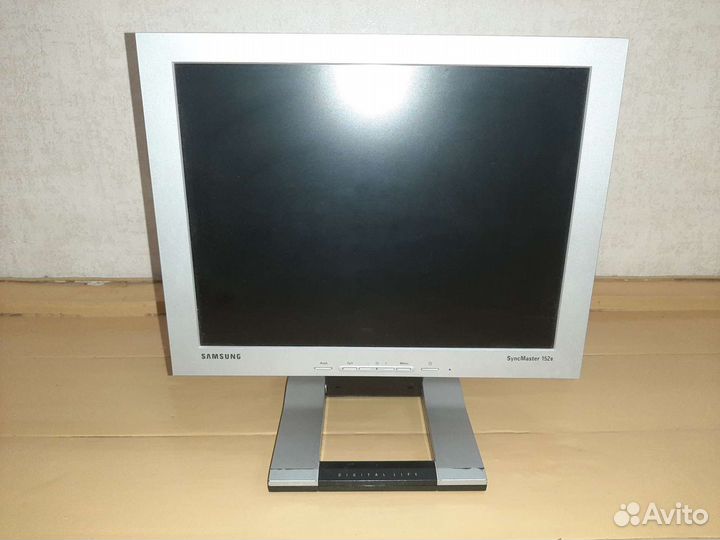 Монитор samsung syncmaster 152