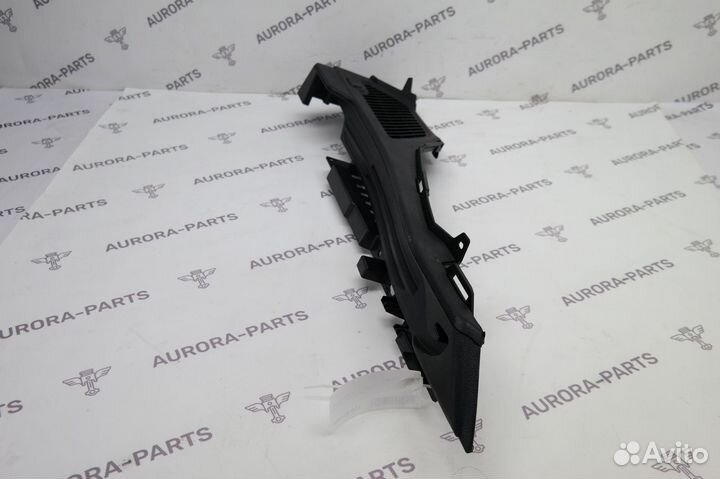 Направляющая шторки BMW X5 F15