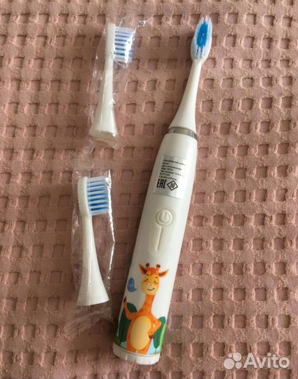Электрическая зубная щетка детская новая