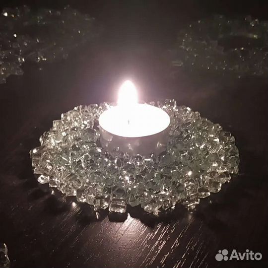 Подсвечник из стекла