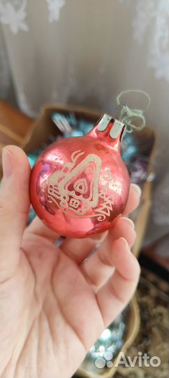 Новогодние ёлочные игрушки