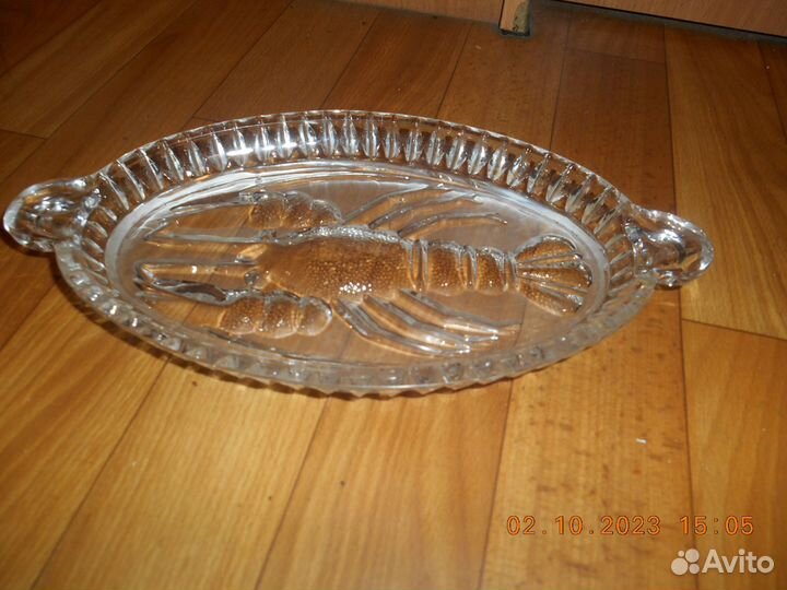 Селедочница хрустальная рак