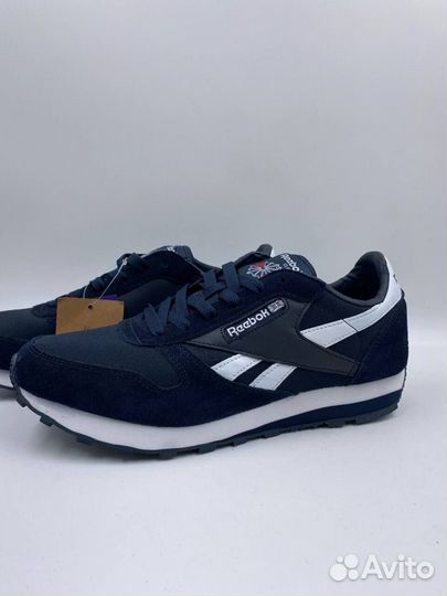 Кроссовки Reebok classic