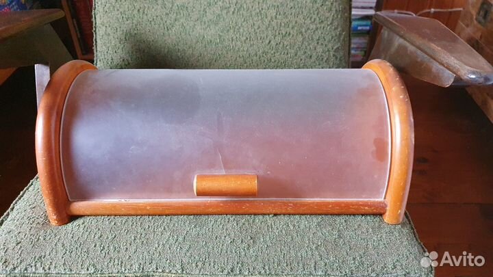 Хлебница деревянная