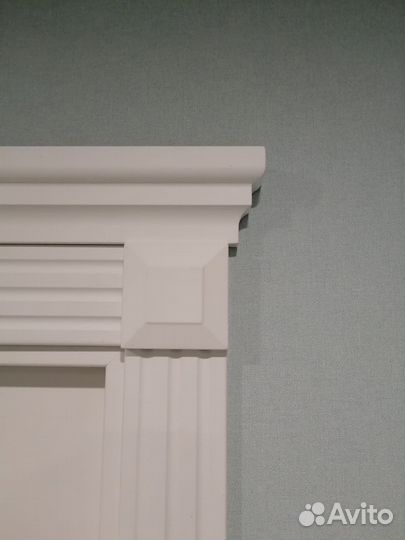 Двери межкомнатные белые с кругом