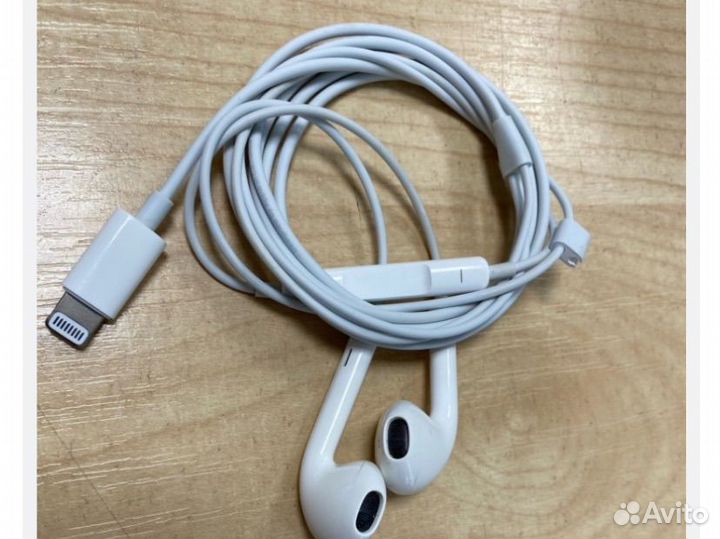 Наушники apple earpods lightning