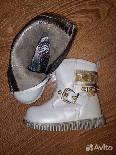 Сапожки Tiflani на девочку