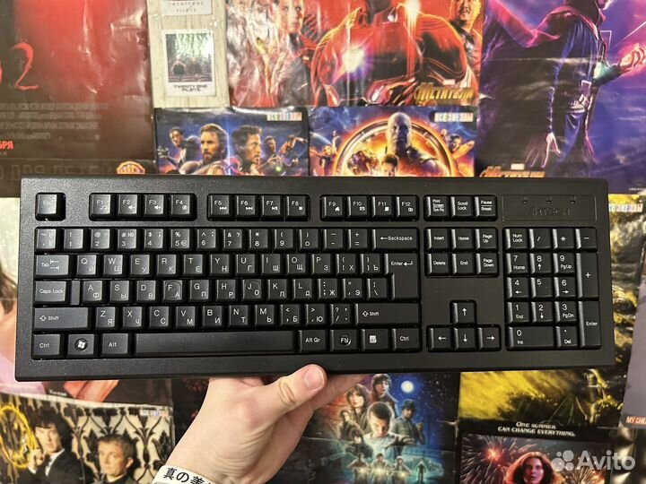 Клавиатура и мышь беспроводная