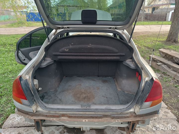 Mitsubishi Carisma 1.8 AT, 1996, битый, 272 683 км