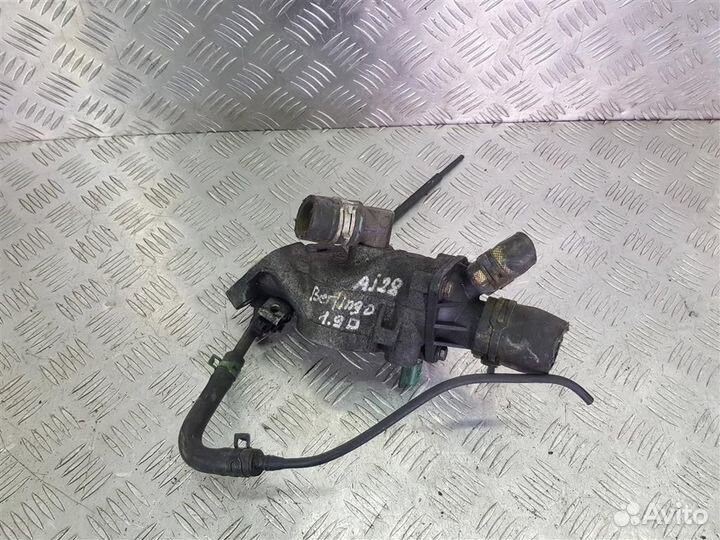 Корпус термостата (Термостат) Ситроен Berlingo M