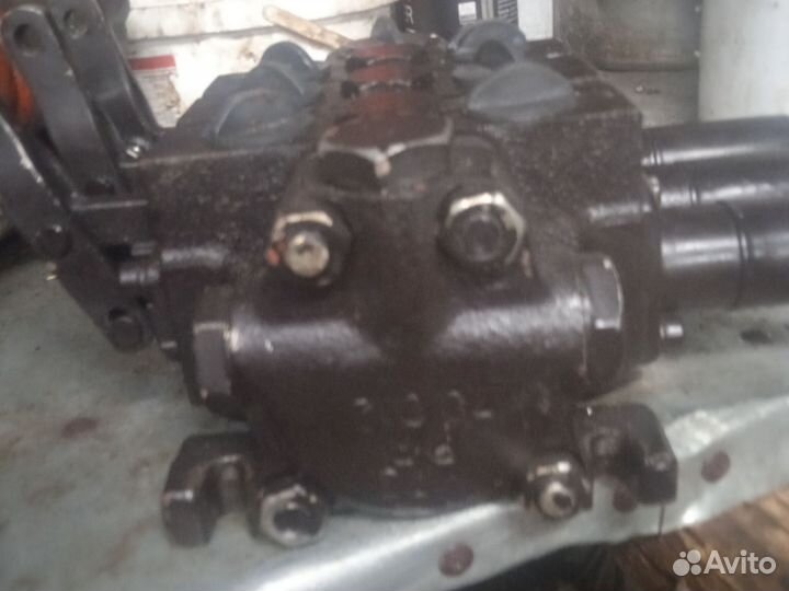 Гидрораспределитель мтз