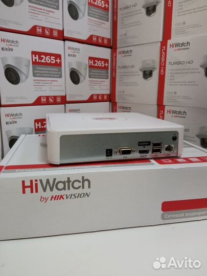 Видеорегистратор 8-ми канальный HiWatch DS-N208(C)