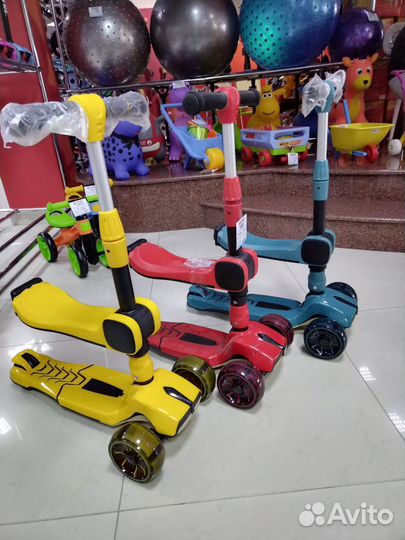 Самокат беговел 3 в 1 от 3-х лет