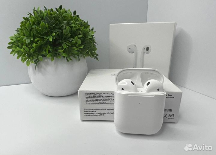 Airpods 2 (с гарантией, новые + чехол)