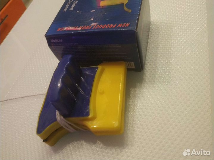 Магнитная для мытья окон новая