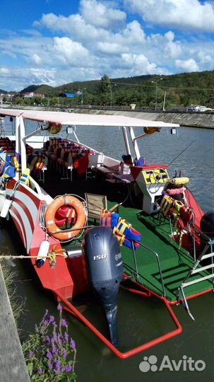 Катер кататамаран