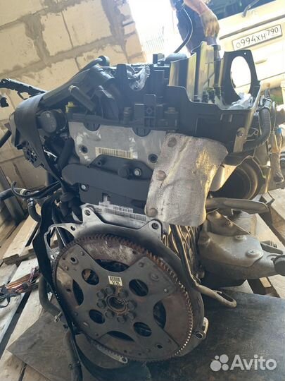 Двигатель в разборе на BMW 3.0d M57N2(306D3)