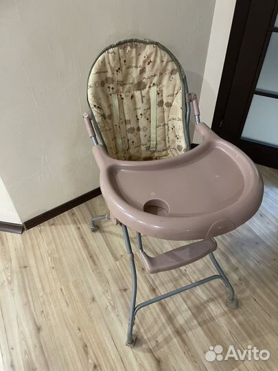 Стульчик для кормления