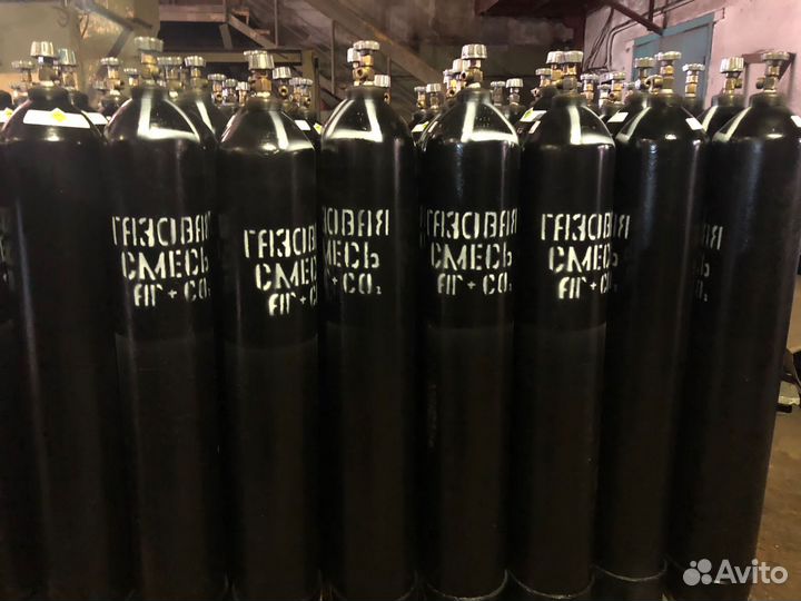 Кислород в баллонах