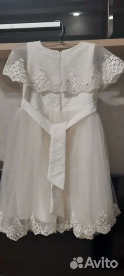 Праздничное платье для девочки на рост 122-128