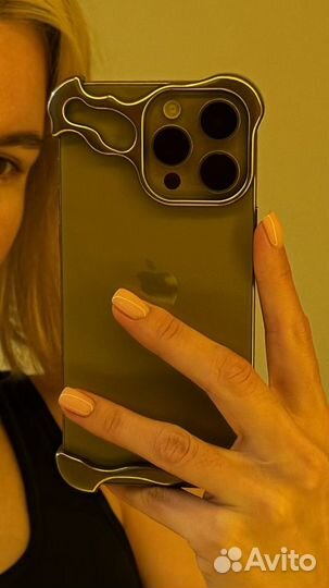 Чехол-бампер алюминиевый на iPhone