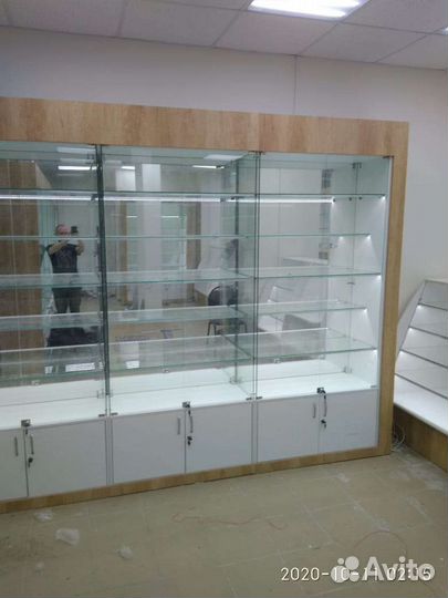 Витрины с подсветкой