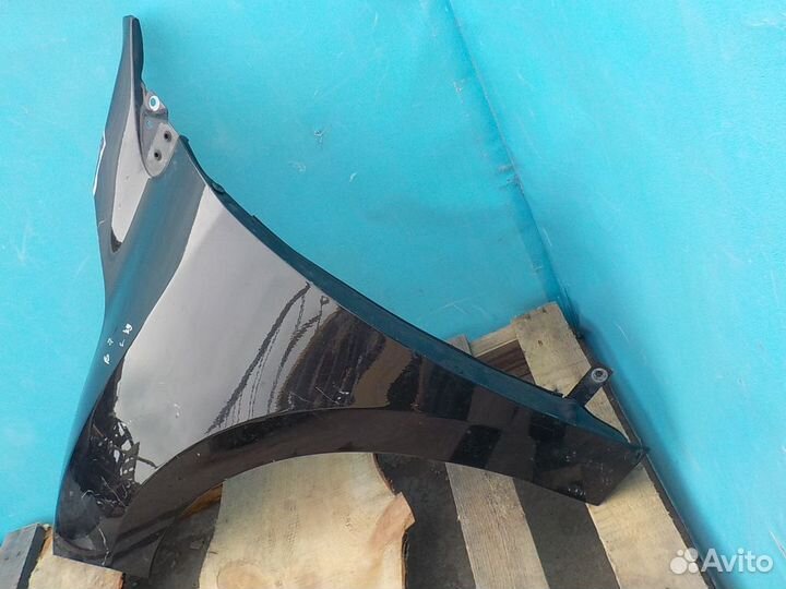 Крыло переднее левое renault Megane 3 2009-2016