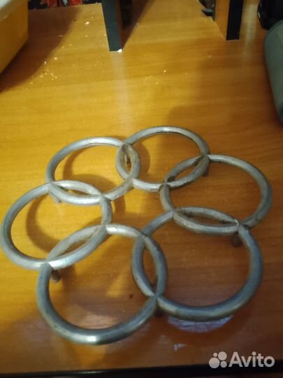 Алюминиевые круглые подставки под горячее