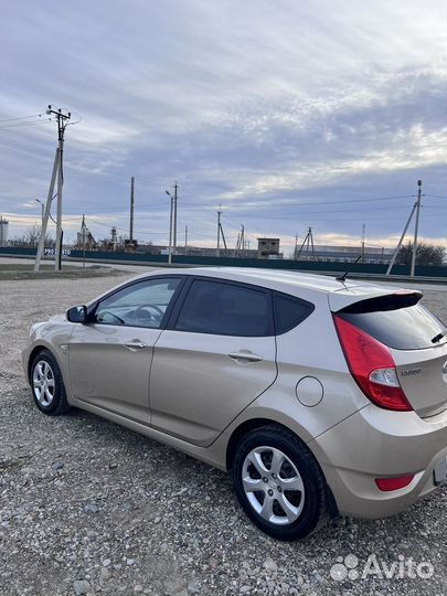 Hyundai Solaris 1.6 AT, 2013, 191 000 км