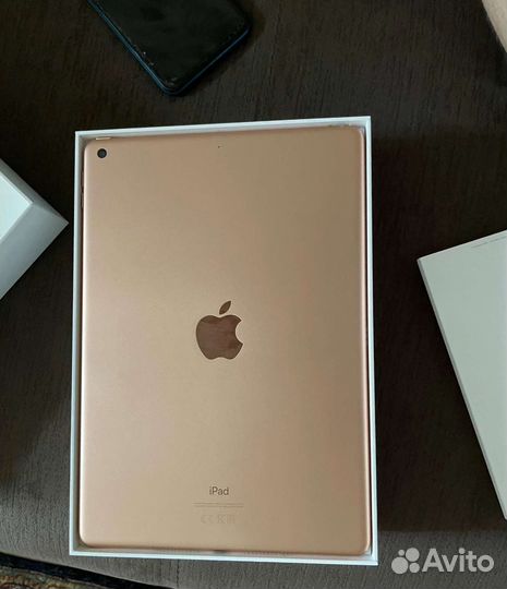iPad 8 поколения 32 Гб