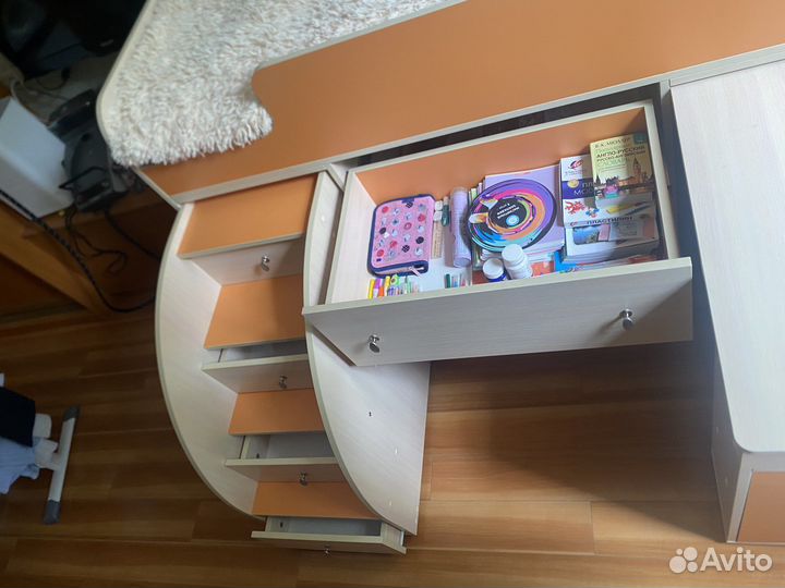 Продам детскую кровать трансформер