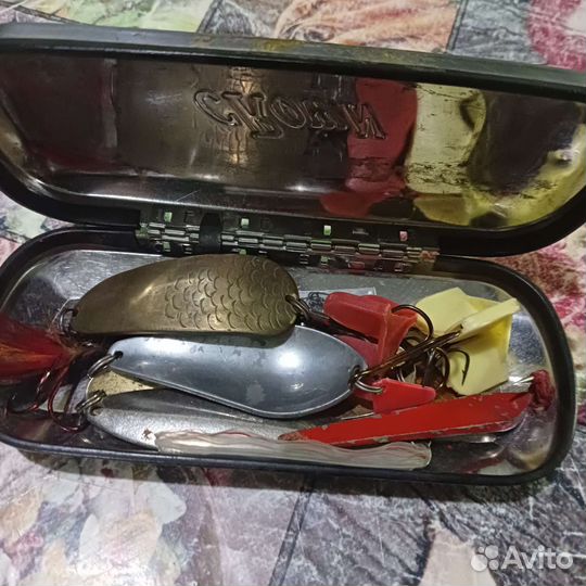 Блесны и крючки