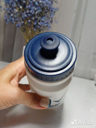 Спортивная фирменная бутылка для воды