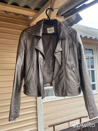 Куртка кожаная женская